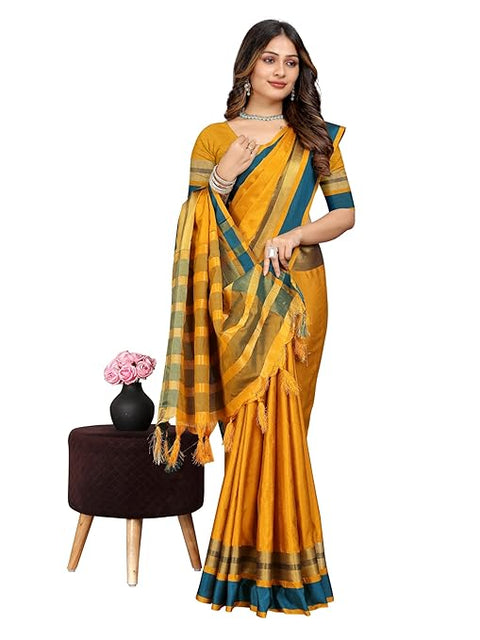 Women's Cotton Blend Saree With Unstitched Blouse Piece