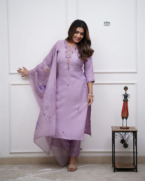 Women Embroidered Straight Kurta Set