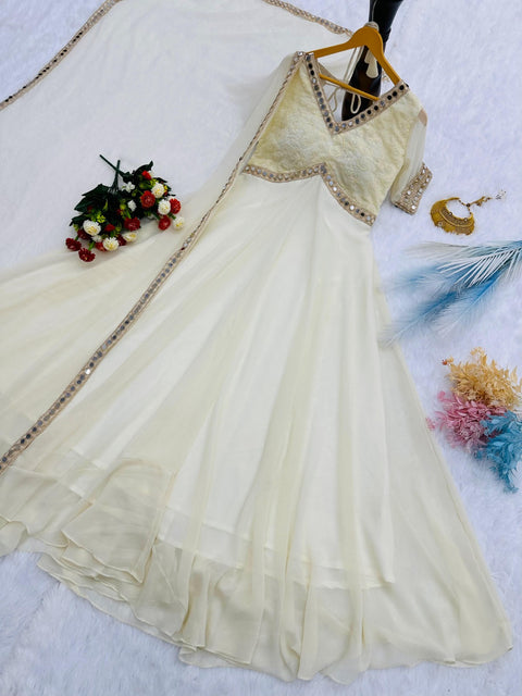 New Launching Designer Party Wear Look Gown & Dupatta.