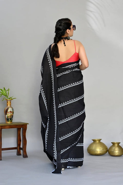 SAREE WITH SUPERB DIGITAL PRINT SAREE WITH DIGITAL PRINT BLOUCE FOR PARTY WEAR