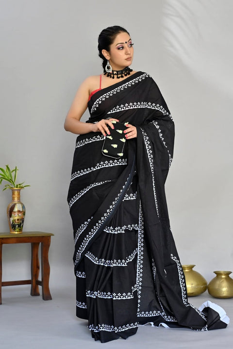 SAREE WITH SUPERB DIGITAL PRINT SAREE WITH DIGITAL PRINT BLOUCE FOR PARTY WEAR