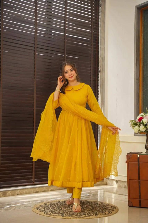 Women Embroidered Anarkali  Printed Kurta Suit Set