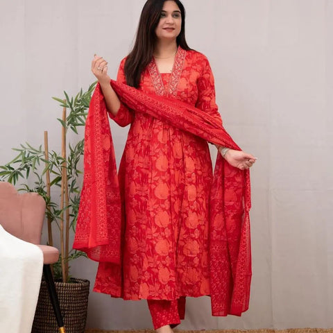 Womens Beautiful  Cotton Aliya Cut Embroidered Kurti With Pant and Dupatta Set