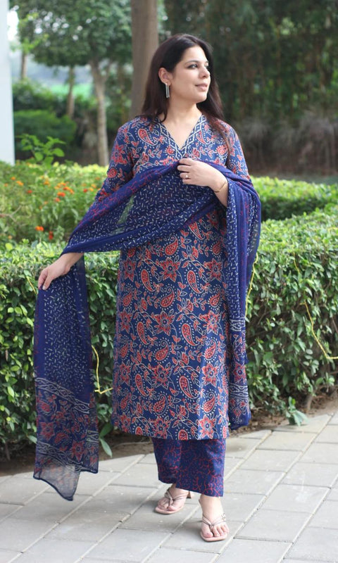 Women's Cotton Blend Straight Printed Kurta with Pant & Dupatta