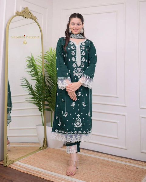 Beautiful Embroidered Kurta, Trouser/Pant & Dupatta Set