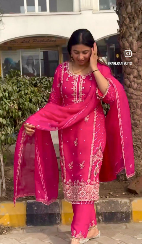 Traditional Makeup look in Traditional outfit...