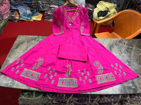 Woman Embroidered Anarkali Sanganeri Gown