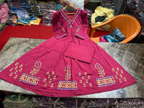 Woman Embroidered Anarkali Sanganeri Gown