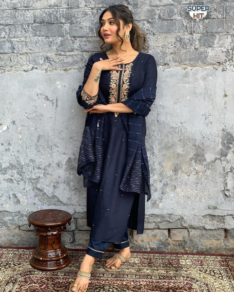 Embroidered Kurti With Pants & Zari Jacquard Dupatta
