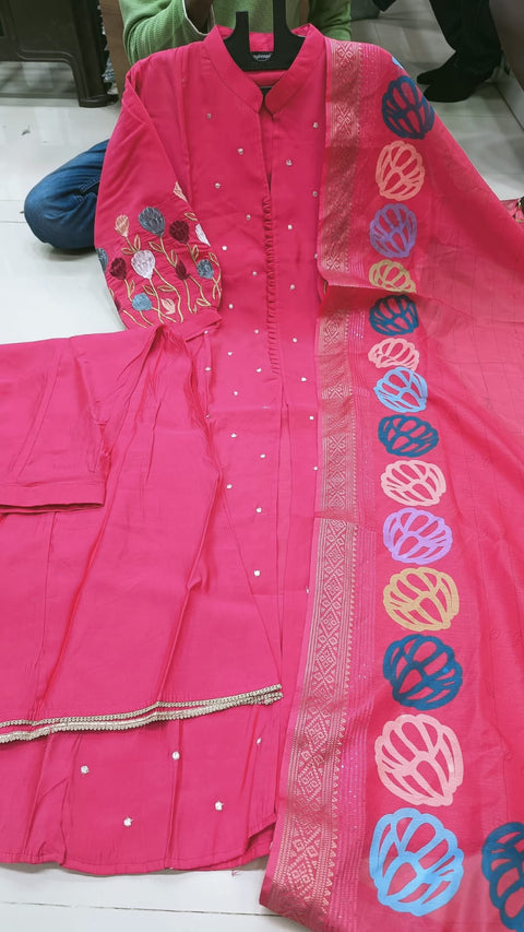 PREMIUM DESIGNS KURTI WITH PALAZZO AND DUPATTA SET
