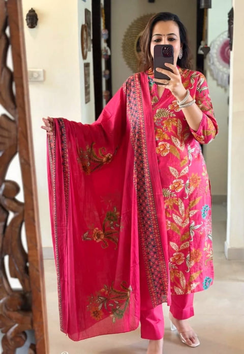 Beautiful cotton straight suit in beautiful amazing print Premium quality Beautiful kurtis