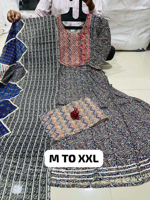 Nayra Cut Kurti Pant With Dupatta Suit