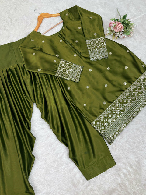 Pakistani dress for women in Rayon fabric with organza sequence work
