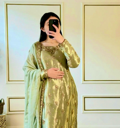 Đěsigner Party Wear Look Pur Chinon Silk Top Plazzo & Dupatta Suit