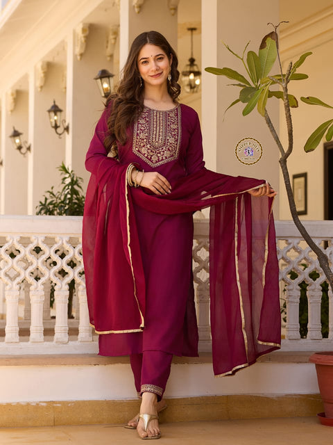 ANARKALI WITH SEQVENCE & ZARI EMBRODED WITH EMBRODED BUTTON WEAR