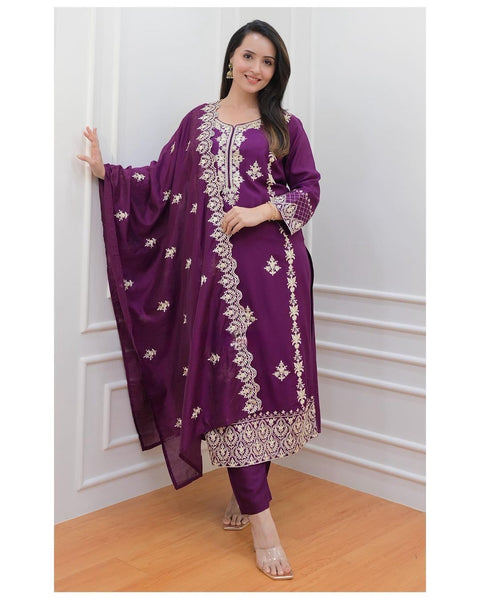 Affordable Trendy Party Wear Chinnnon Silk Suit