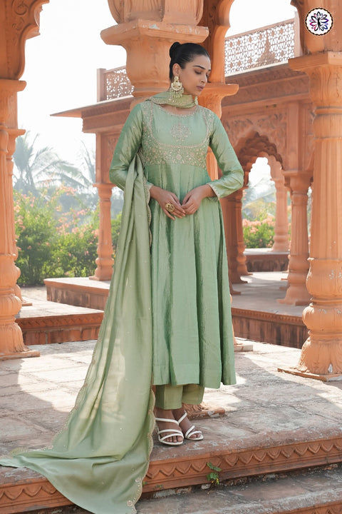 beautiful Ethnic georgette gowns with Embroidered Georgette Dupatta