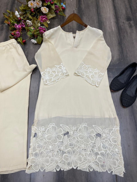 Heavy Embroidered Work Pakistani Kurti With Pant suit