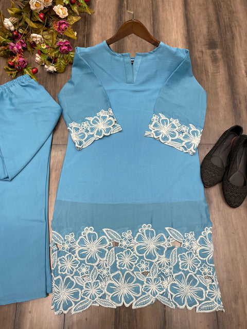 Heavy Embroidered Work Pakistani Kurti With Pant suit
