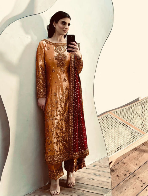 New Designer Party Wear Look Stylish Suit