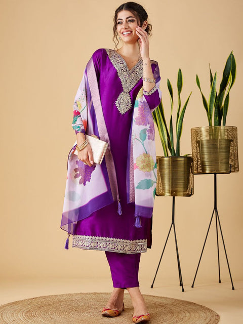Exquisite Golden Work Embroidered Kurti-Pant Set with Orgenja Dupatta