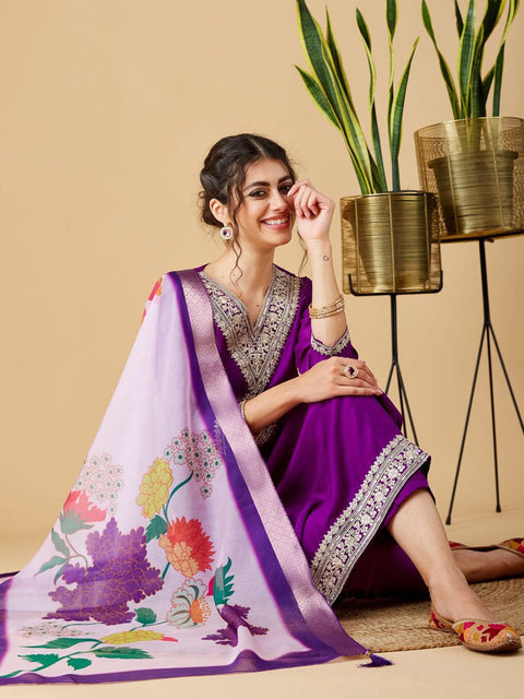 Exquisite Golden Work Embroidered Kurti-Pant Set with Orgenja Dupatta