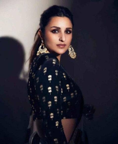 Bollywood Actresses In Stylish Striped Sarees