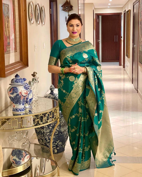 Anjaneya Sarees Self Design Banarasi Silk Blend Green Sarees