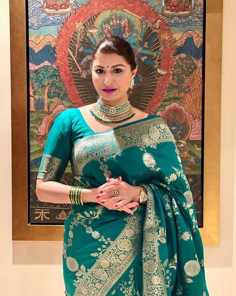 Anjaneya Sarees Self Design Banarasi Silk Blend Green Sarees