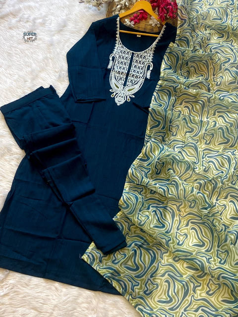 Floral Embroidered Yoke Design Thread Work Kurti With Trousers & Dupatta