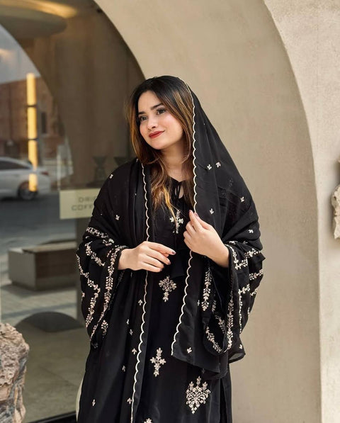 New Superhit Designer Party Wear Look Faux Georgette Suit