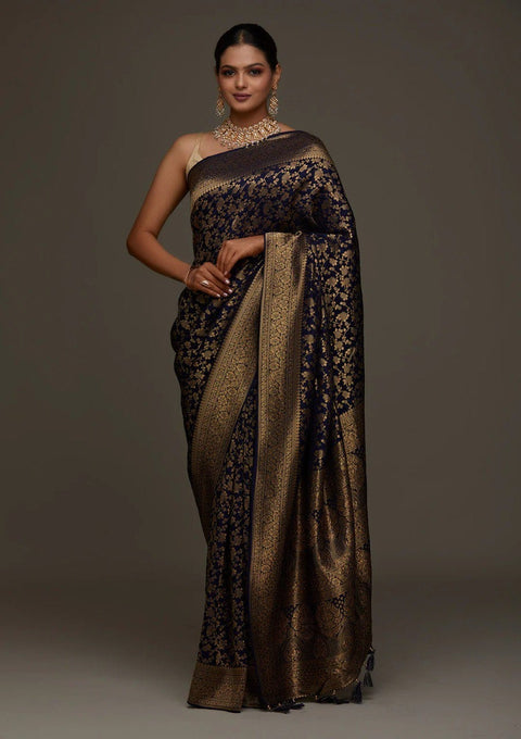 Having Jacquard Silk Fabric With Unstitched Blouse