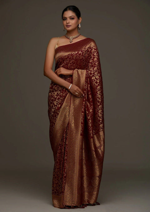 Having Jacquard Silk Fabric With Unstitched Blouse