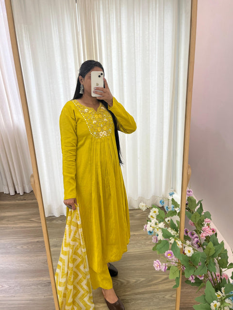 Beautiful Anarkali Gown With Pant and Dupatta