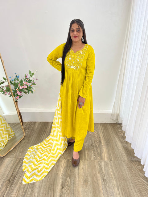 Beautiful Anarkali Gown With Pant and Dupatta