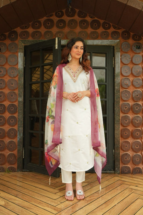 woman wear fancy codding work kurti with pant and duppata