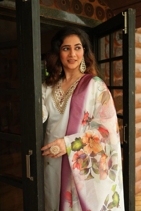 woman wear fancy codding work kurti with pant and duppata