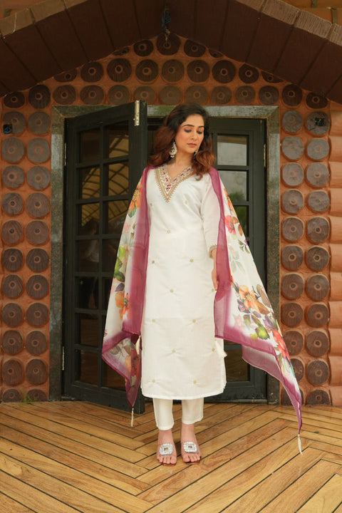 woman wear fancy codding work kurti with pant and duppata