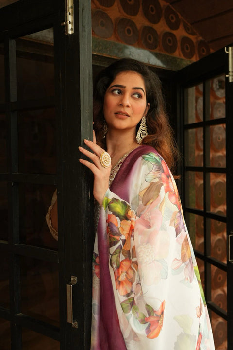 woman wear fancy codding work kurti with pant and duppata