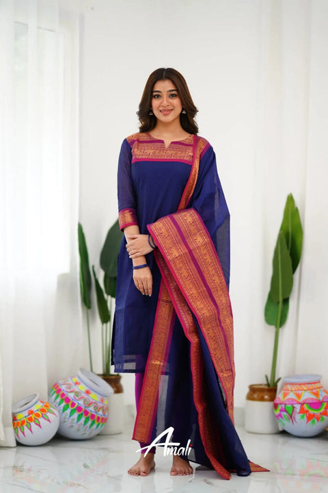 New Fancy Women's Kurti With Dupatta And Trouser suit