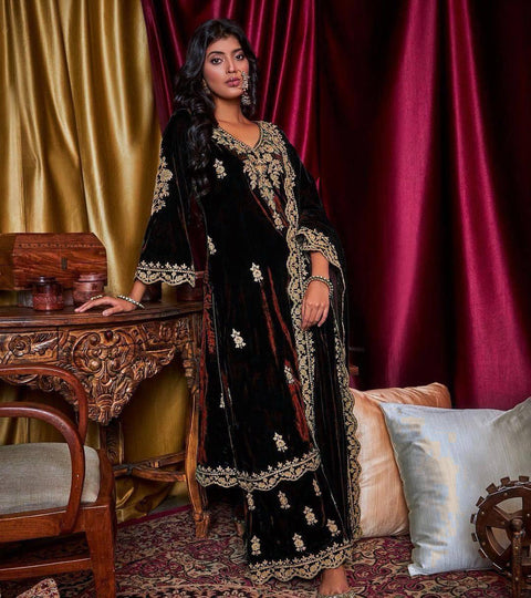 Maroon Viscose Velvet Embroidered Un-Stitched Suit