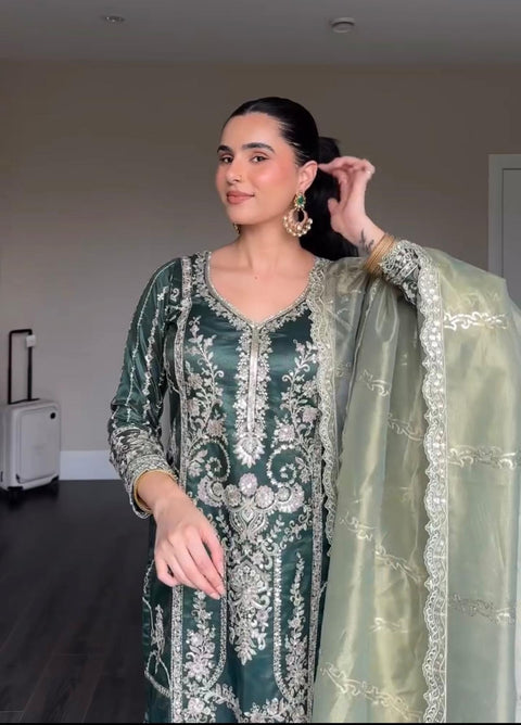 Embroidered Thread Work Straight Kurta With Trousers & dupatta