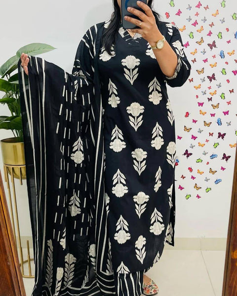 WOMEN'S JAIPURI RAYON PRINTED DUPATTA SUIT