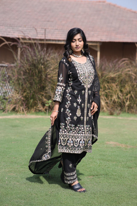 Designer Party Wear Heavy Viscose Velvet Suit