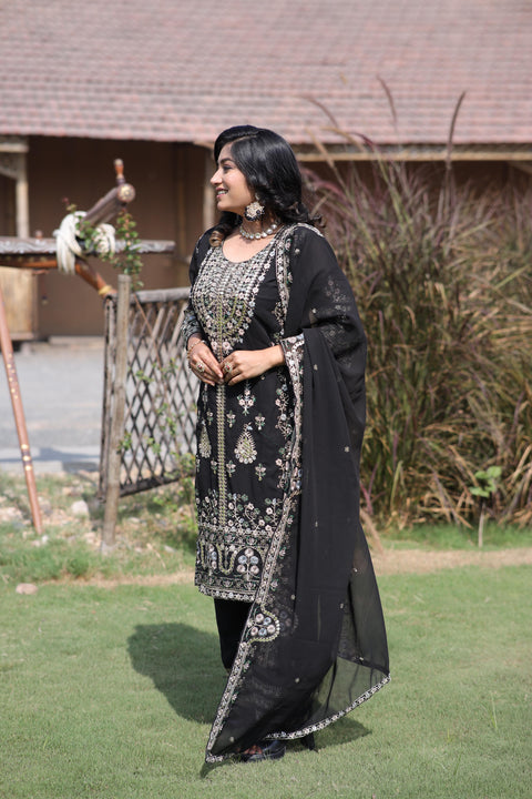 Designer Party Wear Heavy Viscose Velvet Suit