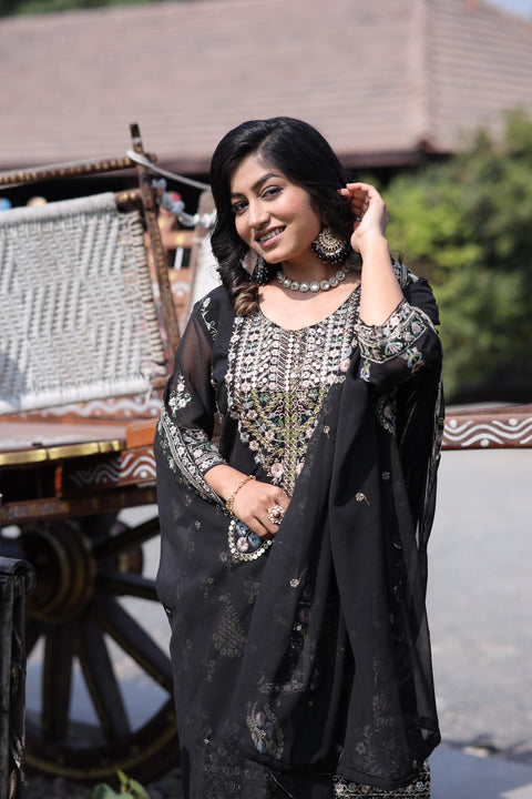 Designer Party Wear Heavy Viscose Velvet Suit