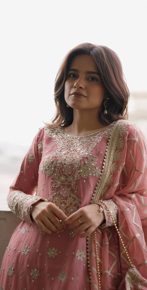 New Designer Party Wear Look Stylish Stitched Suit