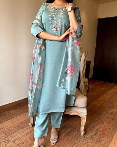 Embroidered Kurti pent  With Printed Dupatta
