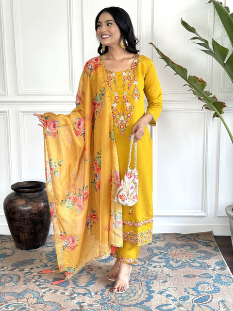 Viscose Chanderi Silk Women Embroidery Straight Kurti suit