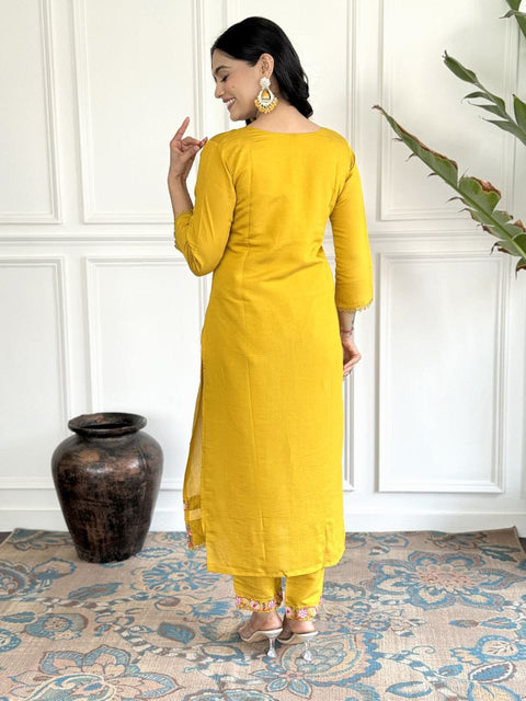 Viscose Chanderi Silk Women Embroidery Straight Kurti suit
